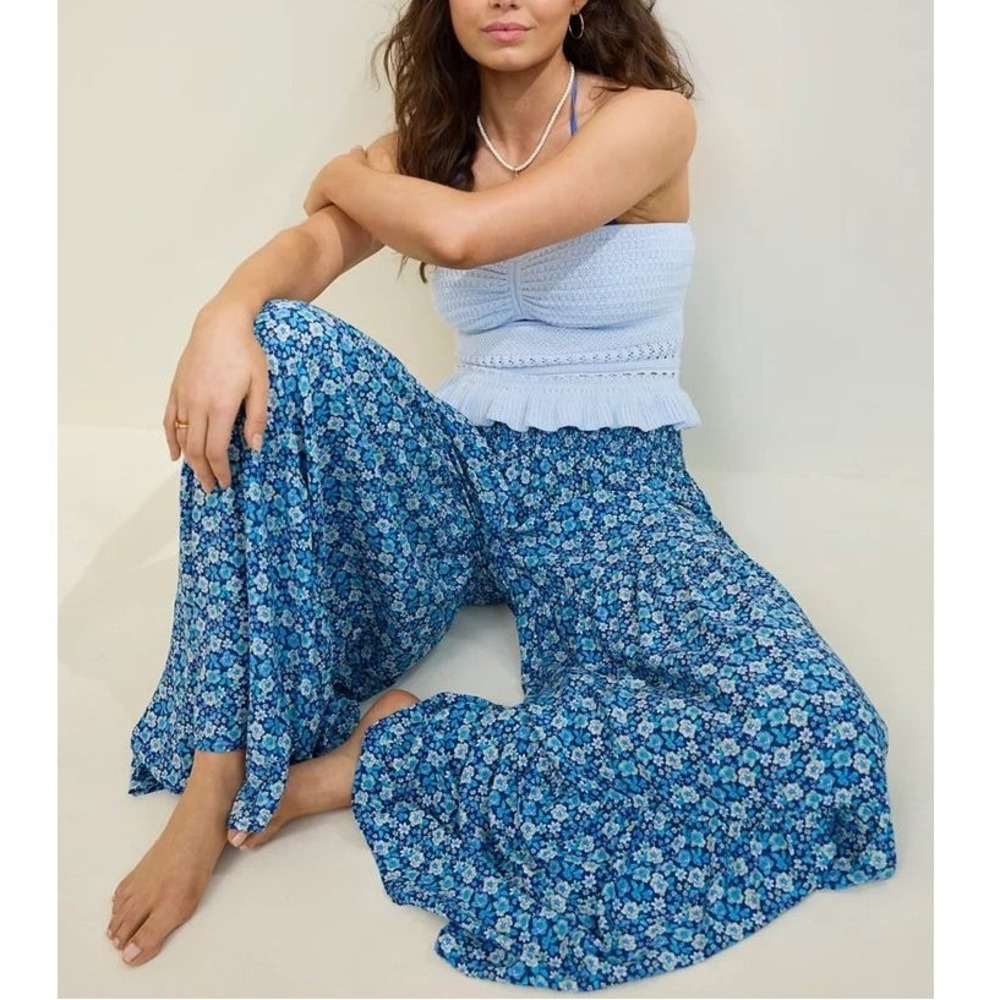 NEW Aerie Blue Floral Smocked Tiered Palazzo Pants M Wide Leg High Rise Boho